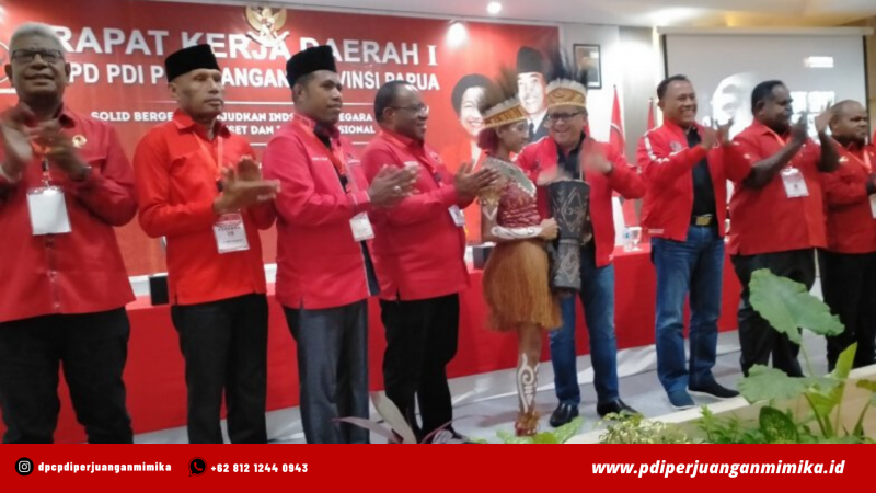 Dari Raker I DPD PDI Perjuangan Papua  : Wabup Jhon Rettob Paparkan Capaian Kinerja Pemkab Mimika