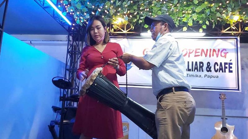 Grand Opening : Paradise Biliard and Café di Buka untuk Umum