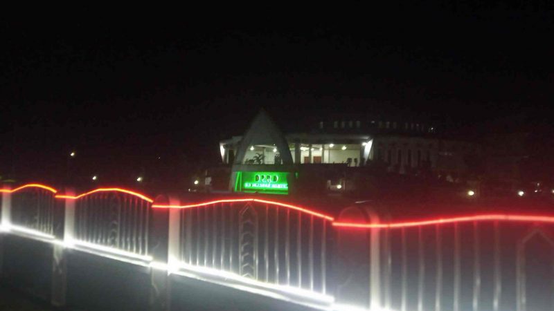 Kantor DPRD Mimika Indah di Malam Hari