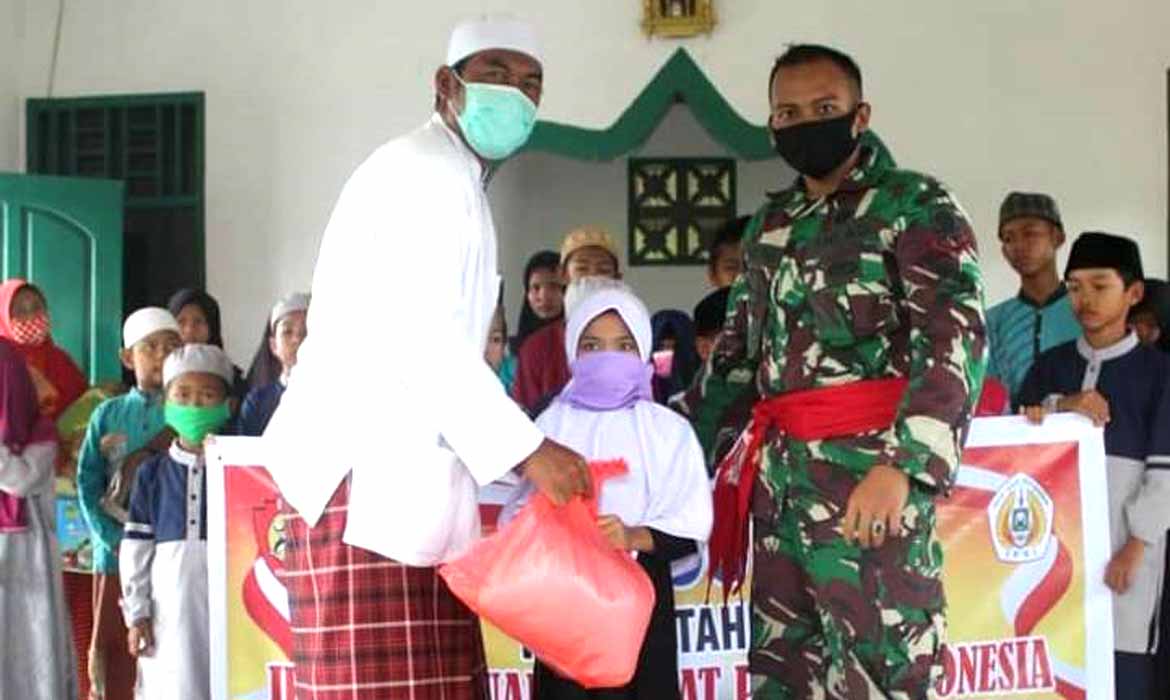 Peringati HUT ke-41, Perguruan IKS.PI Kera Sakti Cabang Timika Santuni Anak Yatim