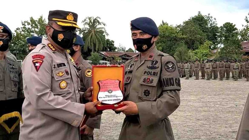 Polda Papua Beri Penghargaan Pada 4 Kompi Brimob Satgas Ops Pamrahwan