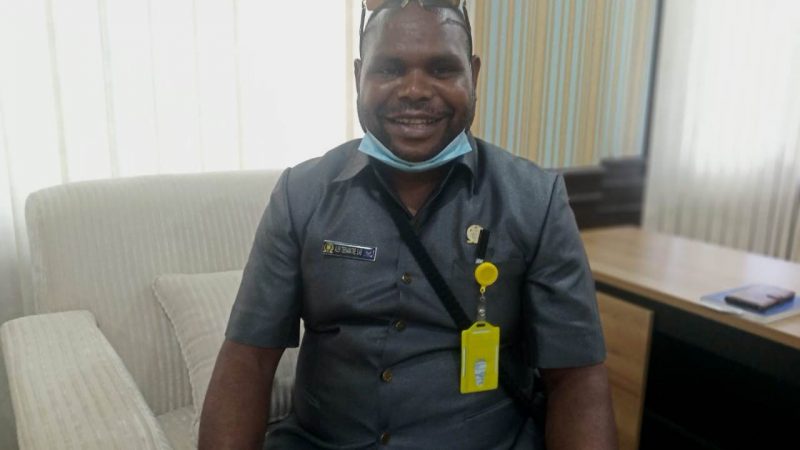 Waket  I  Aleks Tsenawatme : Tidak Ada Kekosongan, DPRD Periode 2019-2024 Tetapkan Laksanakan Tugas