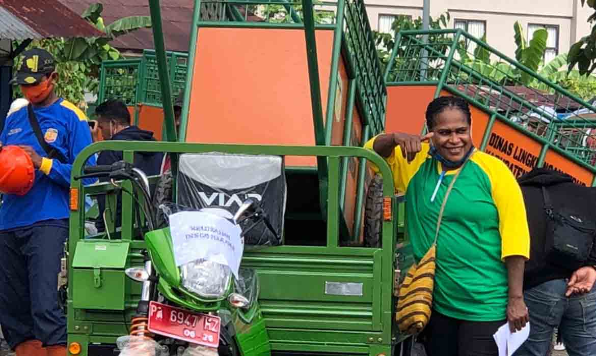 Kabupaten Mimika Dapat Sarana dan Prasarana Baru dari Pemkab Mimika dan DLHK