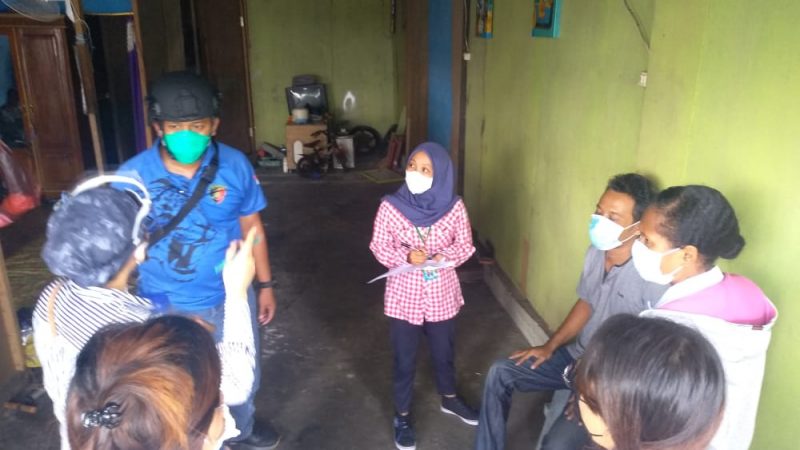 Polres Mimika Gelar Gerai Vaksin Mobile Bagi Pelaku Usaha di Jalan Budi Utomo