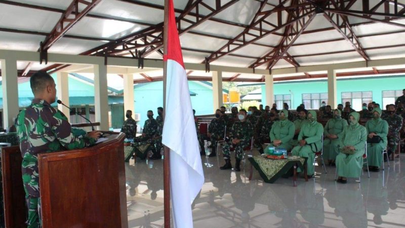 Personel Kodim 1710/Mimika dan Persit KCK XXXV Terima Penyuluhan Hukum