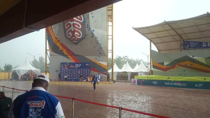 Persembahkan Emas, Dua Pemanjat Papua Belum Terima Medali Karena Hujan Deras