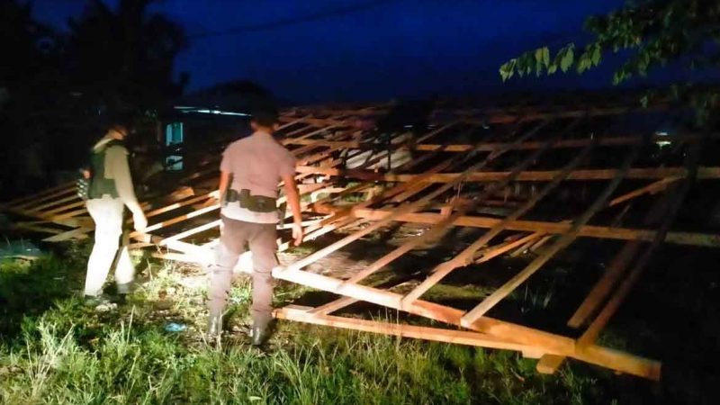 Kapolsek Miru Pimpin Pembongkaran Dua Arena Judi King di Kota Timika