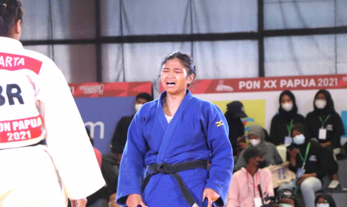2 Putri Bali Raih Emas Hari ke-3 Cabor Judo di PON XX