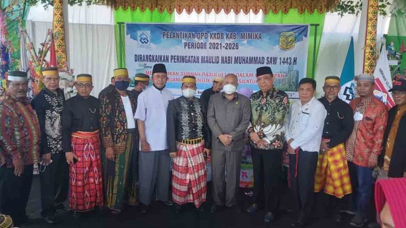 Iwan Anwar Dilantik Sebagai Ketua KKDB Mimika Periode 2021-2026