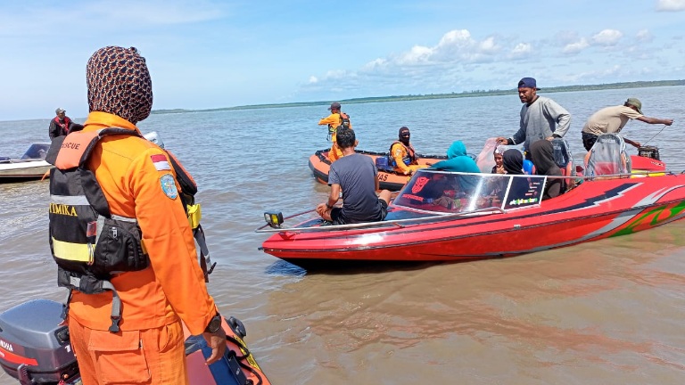 Speed Boat Yang Hilang Kontak Berhasil Ditemukan, Seluruh Penumpang Selamat