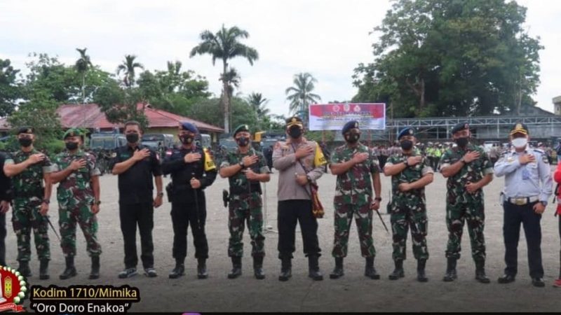 Jelang Nataru, Kodim 1710/Mimika Bersama Satuan TNI/Polri Segarnisun Gelar Apel