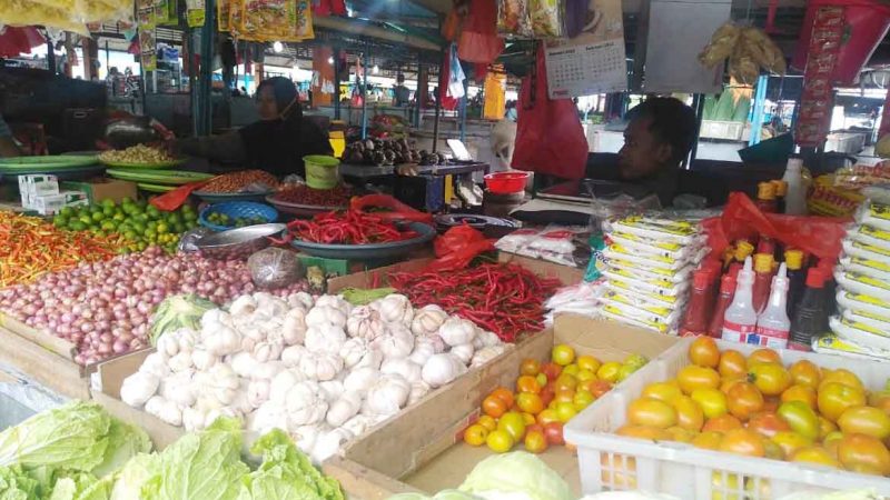 Harga Tomat di Pasar Alami Kenaikan Harga