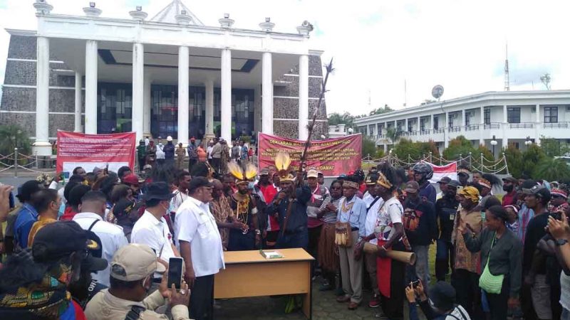 Ratusan Massa di Mimika Deklarasi Dukung Pemekaran Provinsi Papua Tengah