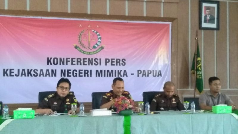 Kejari Mimika Tetapkan Dua Orang Tersangka Korupsi BLT DD di Kampung Bintang Lima