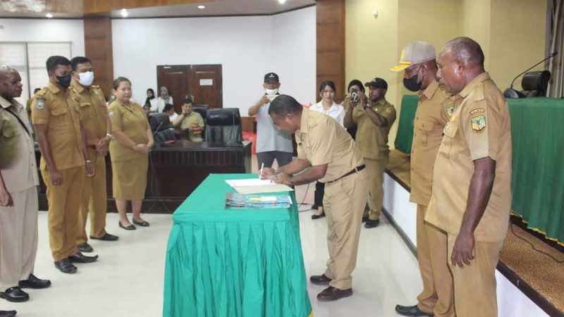 Setwan DPRD Mimika Gelar Sertijab, Inilah Beberapa Pergantian Pejabat Baru
