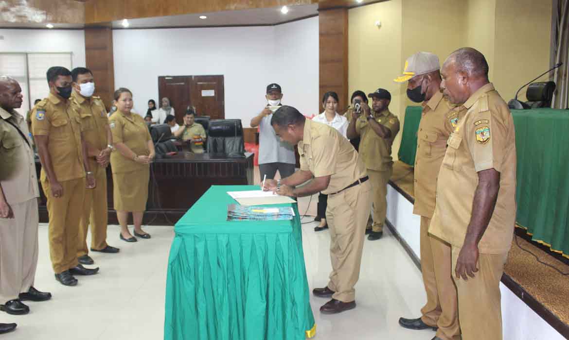 Setwan DPRD Mimika Gelar Sertijab, Inilah Beberapa Pergantian Pejabat Baru