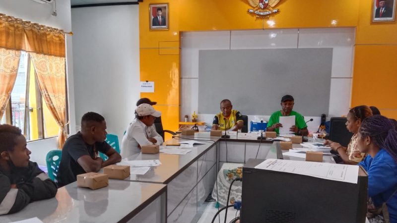 PS Aruka vs Satpol PP Warna Partai Perdana Galanita Piala Bupati Mimika