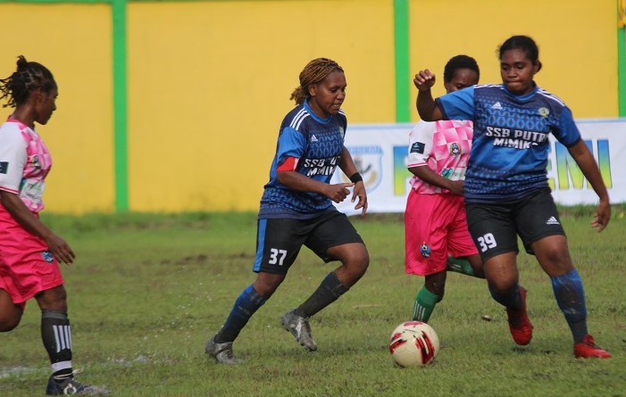 Sumbang 2 Gol, Madeline Pigome Hantarkan Mimika Putri Kalahkan Mpaigelah