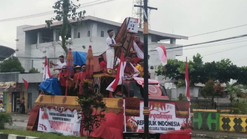Karnaval Mobil Hias Meriahkan HUT RI ke 77 di Mimika