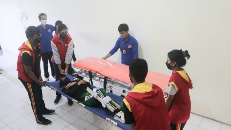 Forpis Mimika Gelar Simulasi Pertolongan Pertama,Jelang HUT PMI ke 77