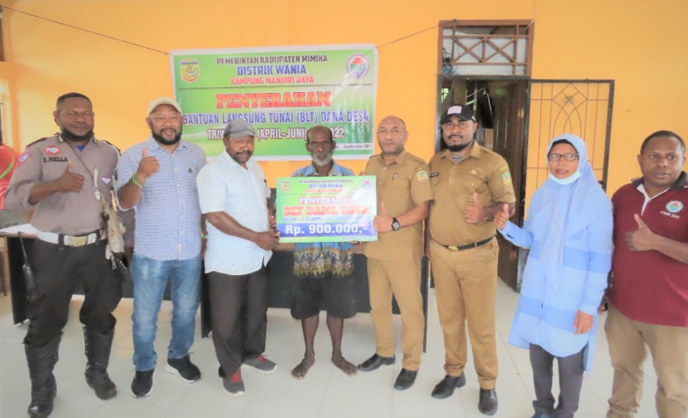 109 KK Kampung Mandiri Jaya Terima Dana BLT Tahap 2