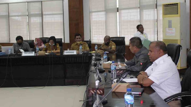 Kenaikan Harga BBM, Komisi B DPRD Mimika RDP Dengan Disperindag, Pertamina dan Perwakilan Mahasiswa