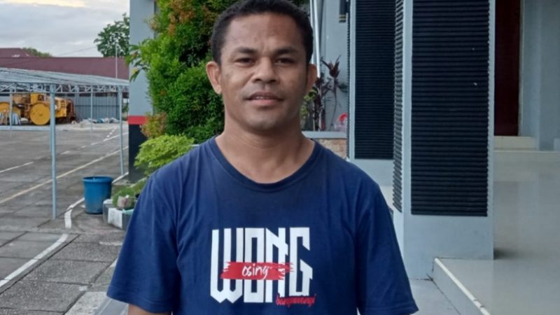 Acara Pentahbisan 3 Imam dan 2 Diakon di Gereja St Stefanus Sempan Timika Dipimpin Langung oleh Uskup Keuskupan Manokwari-Sorong, Mgr Hilarion Datus Lega, Pr.