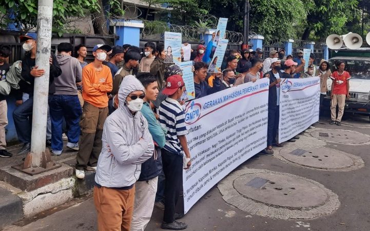 Geruduk Mabes Polri dan Kejagung, Massa Desak Polisi Tangkap Sejumlah Oknum Pemfitnah Plt Bupati Mimika