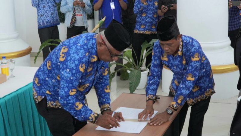 Plt Bupati Mimika Perintahkan Kepala BPKAD Tertibkan Aset Pemerintah