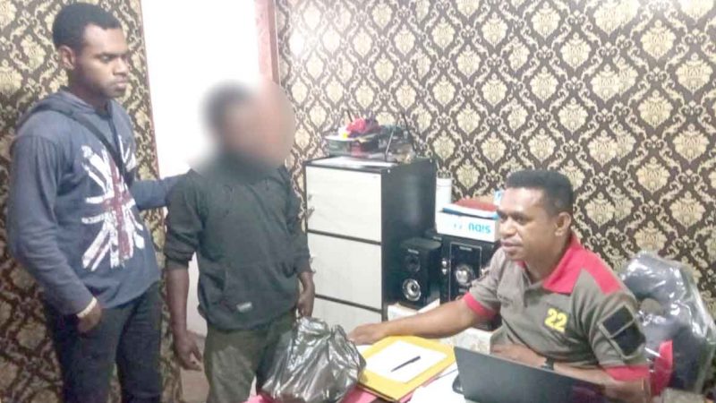 Satu Pelaku Perampokan dan Penyerang Anggota Koramil di Dogiyai Diamankan Polisi