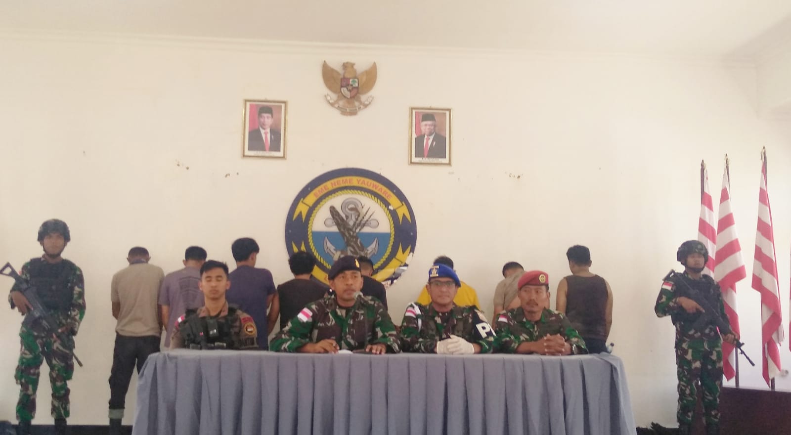 Diduga Gelapkan Konsentrat Milik PT Freeport Indonesia,Sembilan Orang Ini Ditangkap Lanal Timika