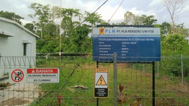 Kini Warga Jita Nikmati Listrik dan Internet, Kadistrik : Warga Berterima Kasih pada Bapak Plt Bupati Mimika JR