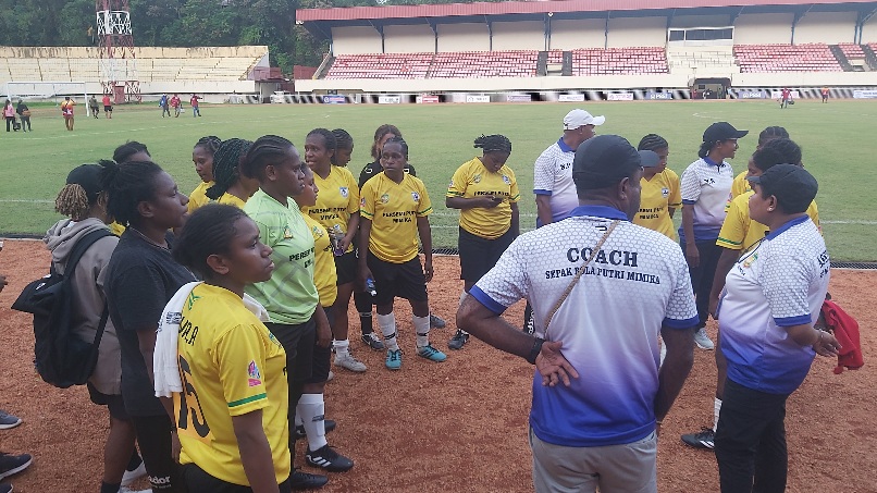 Big Match Pertiwi Cup, Persemi Putri Mimika Jumpa Toli FC