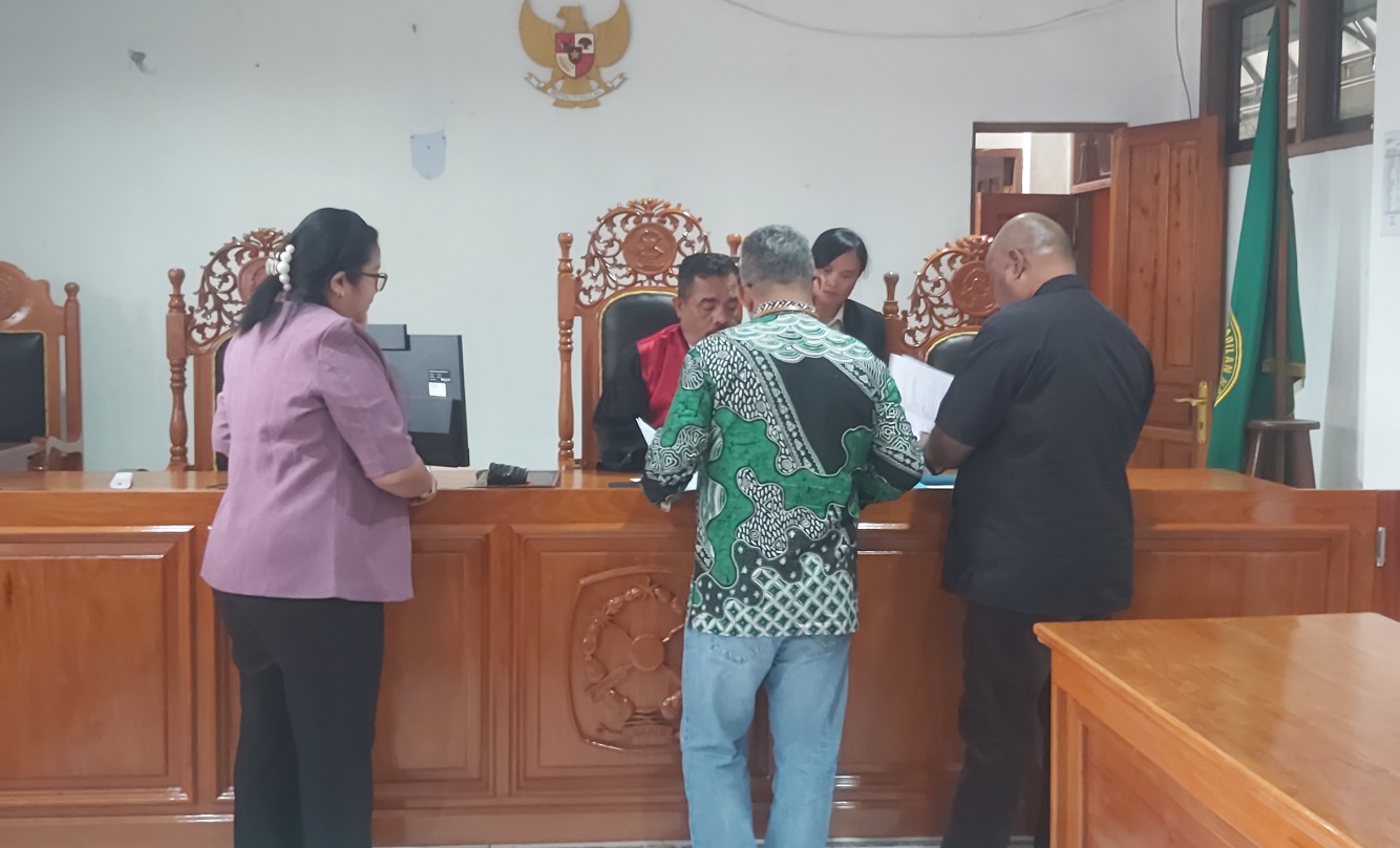 Jaksa tidak hadir, Sidang Perdana Praper  kasus Pesawat Pemda Mimika Ditunda