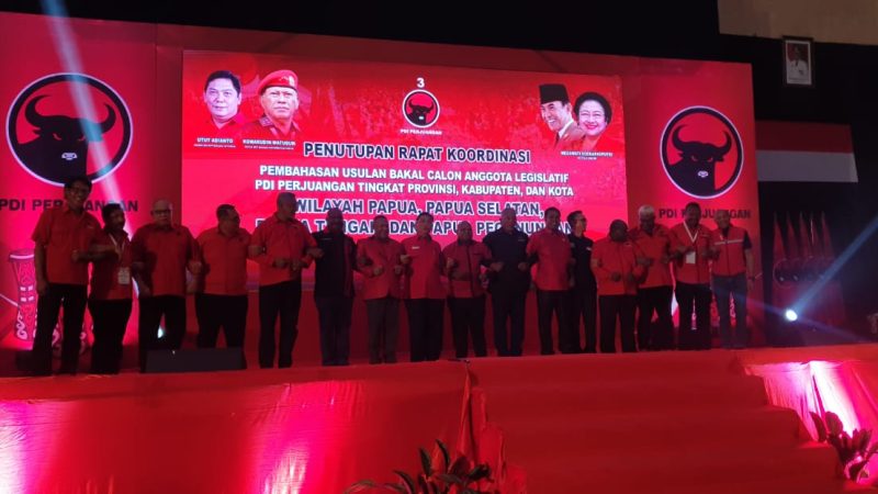 Tutup Rakor Bacaleg, Utut Adianto Nyatakan Seluruh Kader Siap Menangkan PDI Perjuangan di Papua