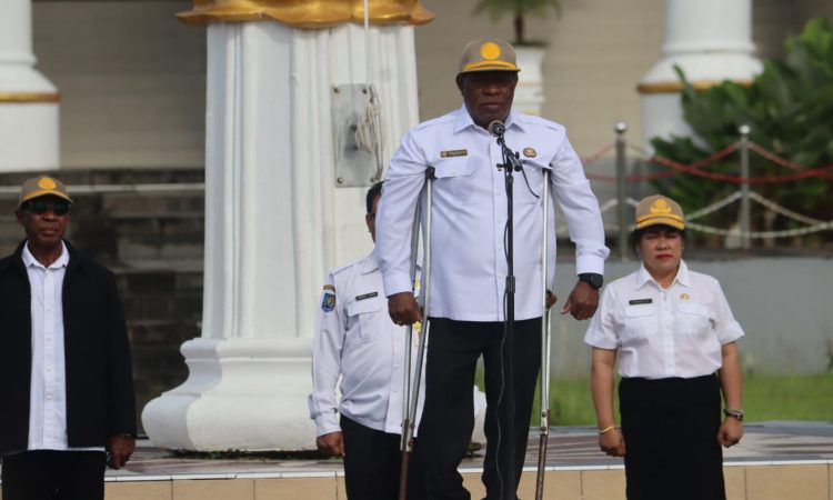 Pj Sekda Mimika Pimpin Apel Gabungan Usai Lebaran