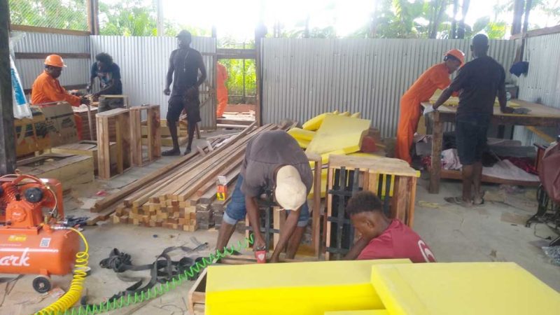 Ingin Pesan Kursi Sofa Bisa Pesan di YPTP