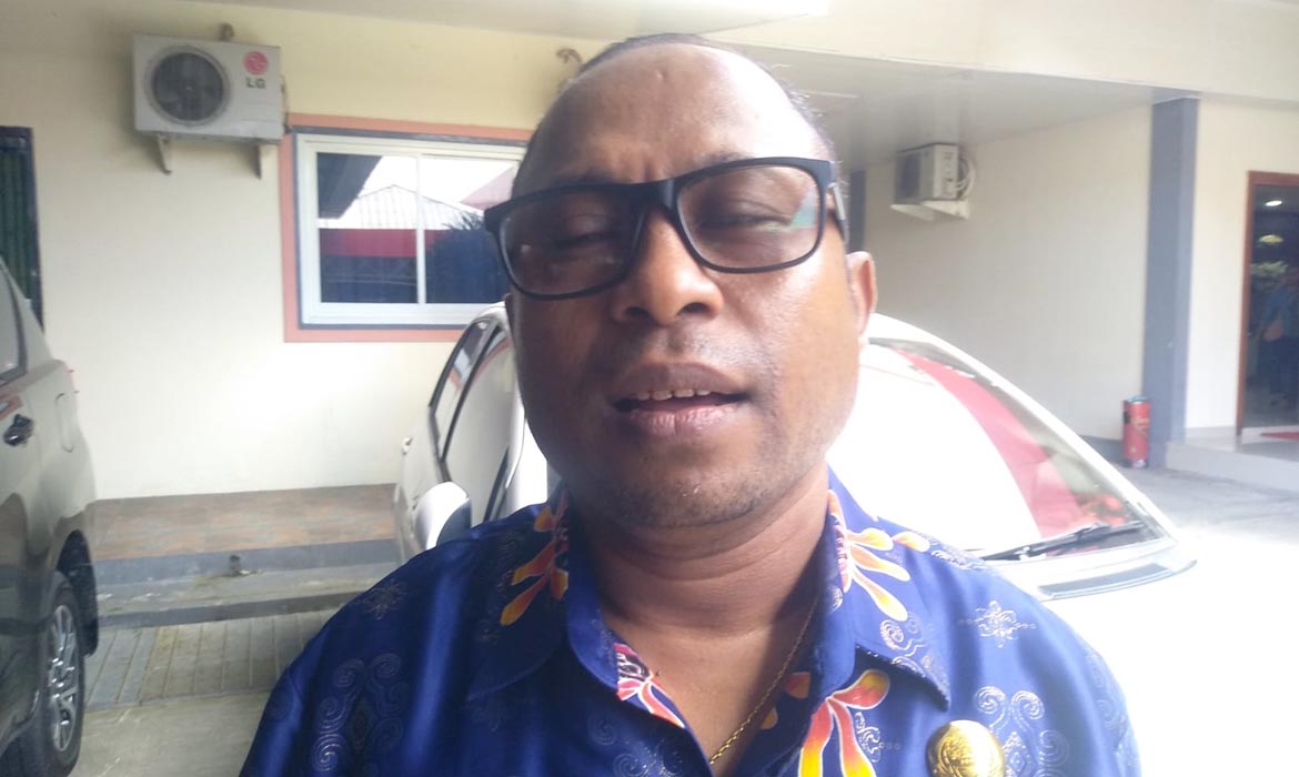 Empat Kampung di Distrik Jita Nikmati Listrik, Kadistrik Jita : Terimakasih Plt Bupati Mimika