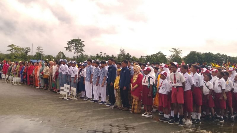 Peringatan Hardiknas di Mimika Berlangsung Meriah , Ini Pidato Sambutan Mendikbudristek yang Dibacakan Sekda Mimika