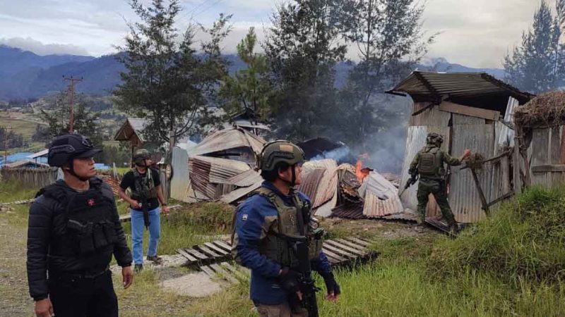 Dua Rumah di Puncak Hangus Terbakar
