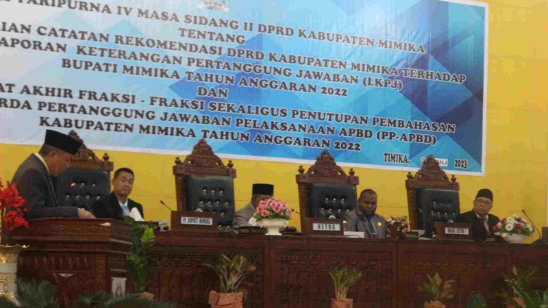 Sejumlah Rekomendasi Tentang LKPJ Bupati Mimika Tahun Anggaran 2022 di Sampaikan 7 Fraksi