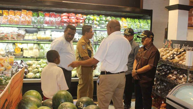 Gelar Sidak Ke Supermarket Gelael Komisi B bersama Disperindag Tidak Temukan Barang Kadaluarsa