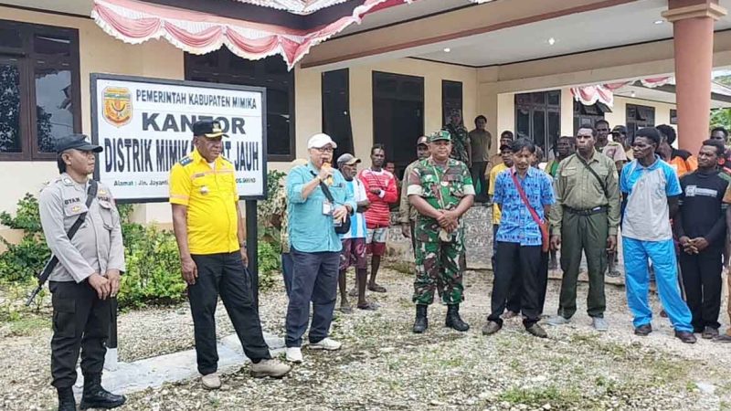 Kunjungi Potowayburu, Waket II DPRD Mimika John Thie Usul TPP Untuk Pegawai di Distrik Jauh Dinaikkan