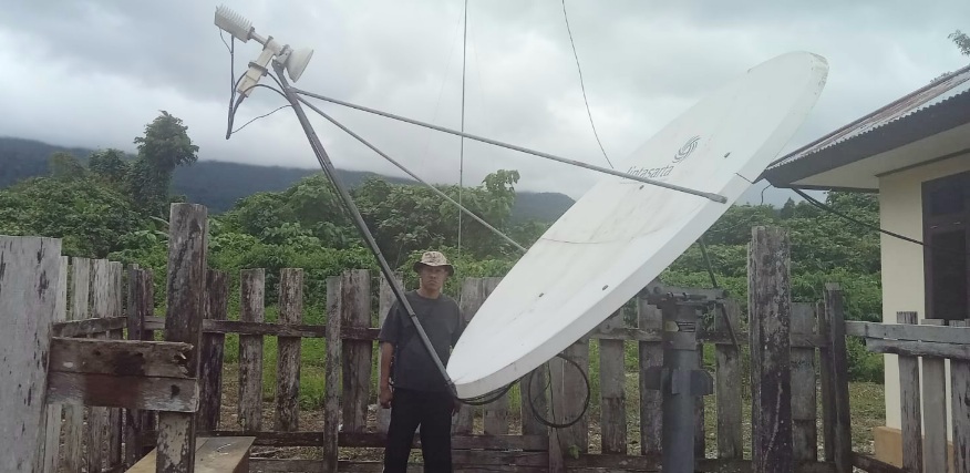 VSAT di Potowayburu Telah Diaktifkan oleh Diskominfo