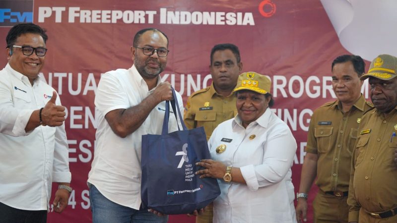 PTFI Serahkan 3.000 Paket Bantuan Penurunan Stunting kepada Pj Gubernur Papua Tengah