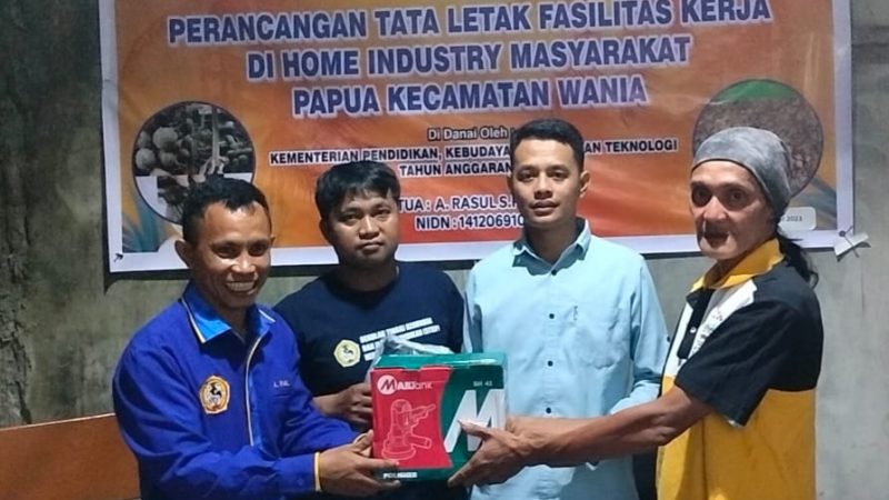 Dosen STKIP Hermon-Timika Laksanakan Kegiatan PMP dengan Mitra di Distrik Wania