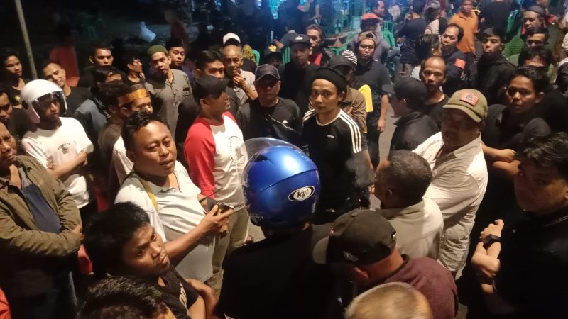 Pasca Kematian Muhamad Idris, Warga Sulsel di Timika Blokade Jalan Hasanudin