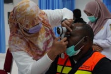 Bakti Sosial HUT ke-57 Freeport Indonesia: Layanan Kesehatan Mata Gratis untuk Masyarakat Sekitar Area Operasi