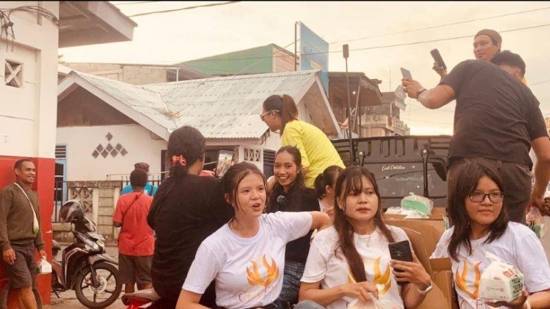 Kisah Kemanusiaan Di Balik Takjil Ciwend, 1000 Paket KFC Dibagikan Untuk Warga Mimika