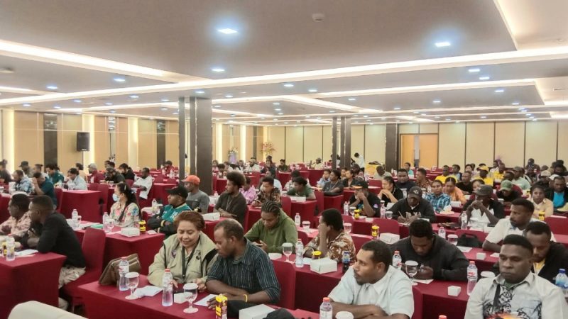KPU Gelar Bimtek Penggunaan Aplikasi E- Coklit Untuk PPS se- Kabupaten Mimika